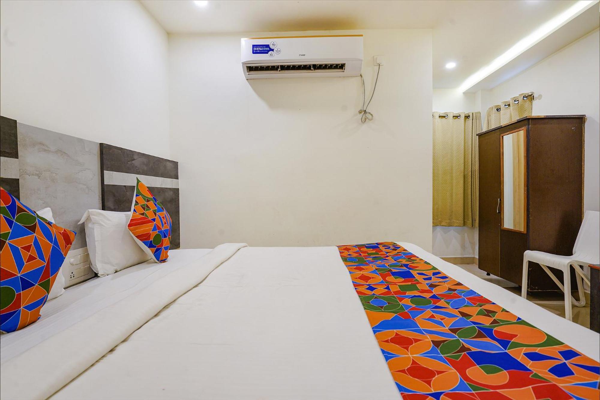 Fabhotel Ambika Elite Buckinghampet Exterior photo