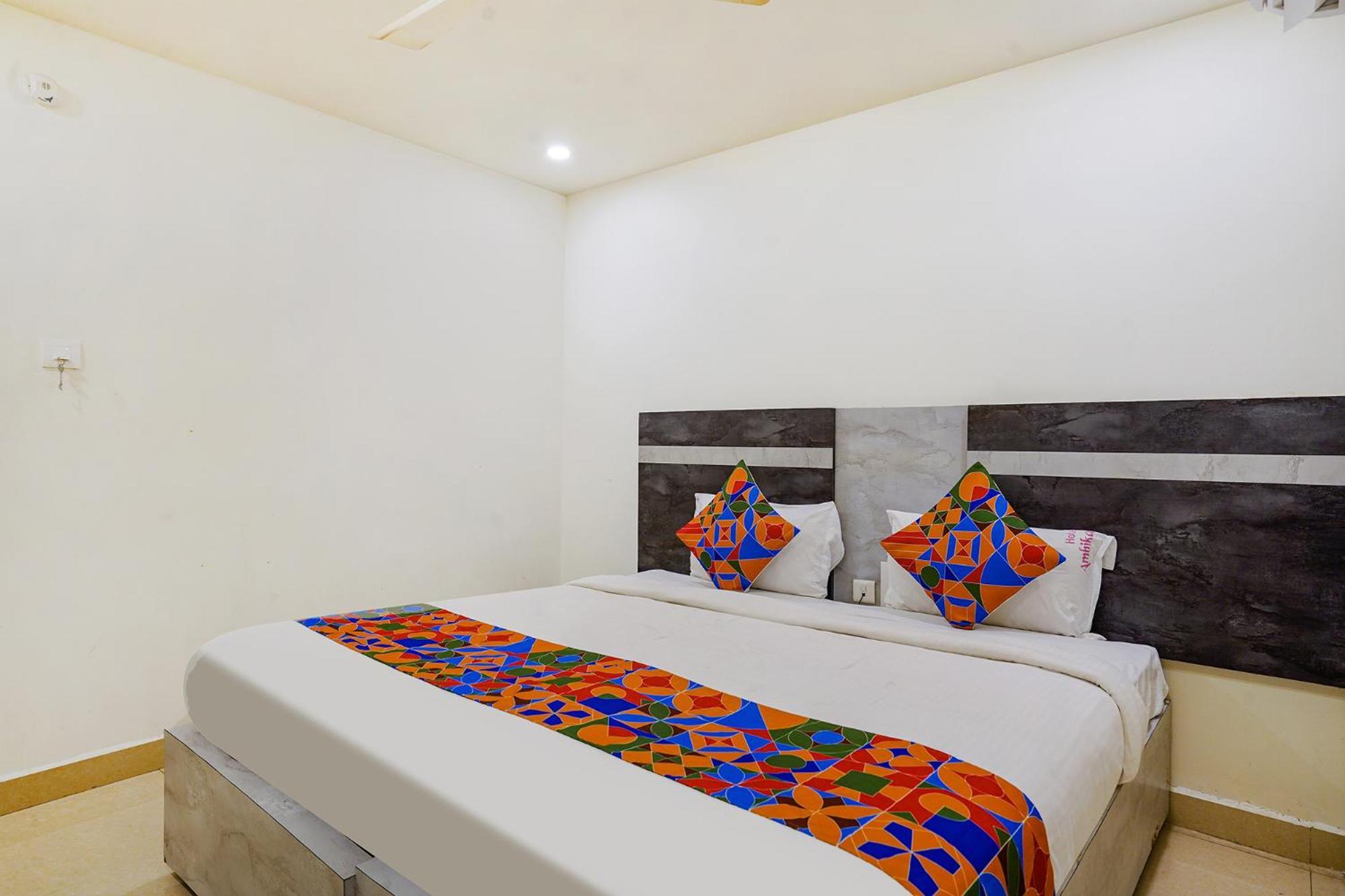 Fabhotel Ambika Elite Buckinghampet Exterior photo