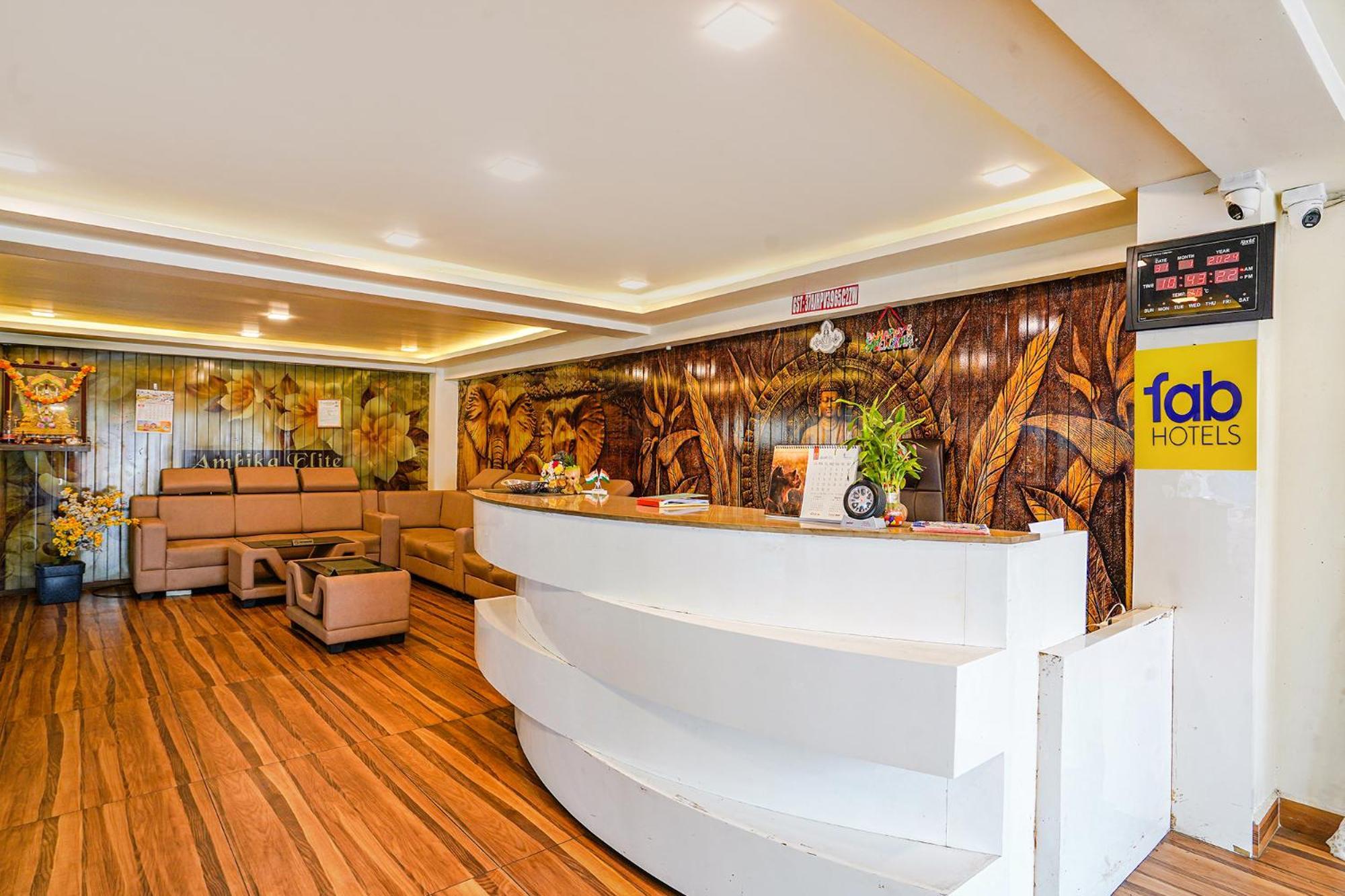 Fabhotel Ambika Elite Buckinghampet Exterior photo